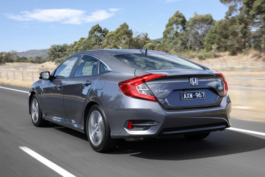  Honda Civic VTi-LX Sedan (FC) 2019 года  (AU) (фото 22 из 28)